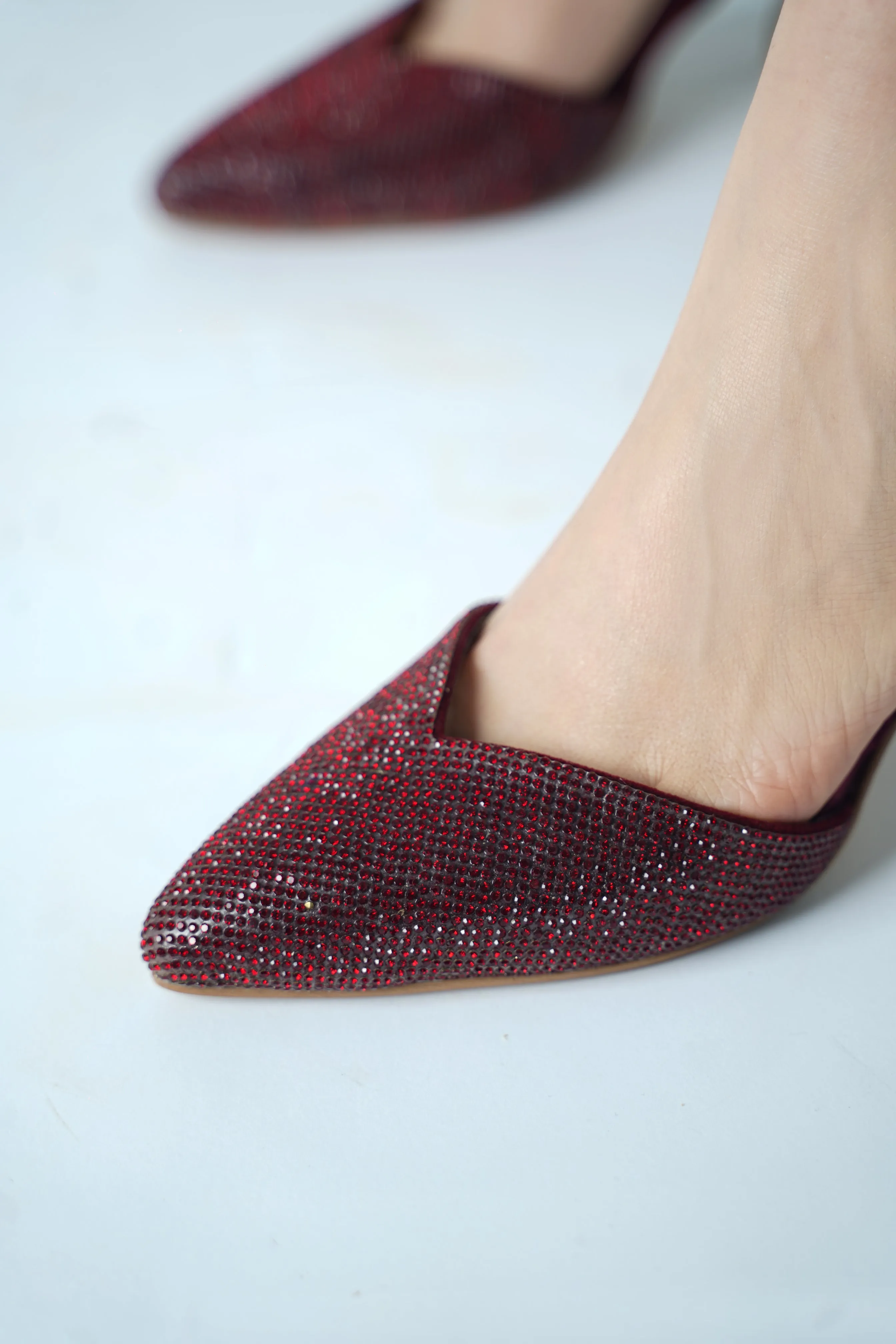 Chiara Sling Back Heel Maroon