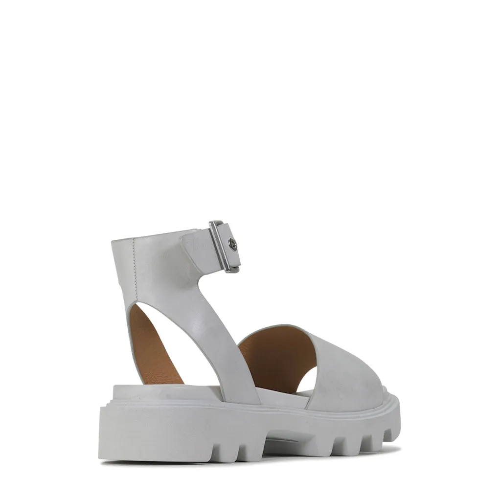 FLIGHTEN LEATHER CHUNKY SANDAL