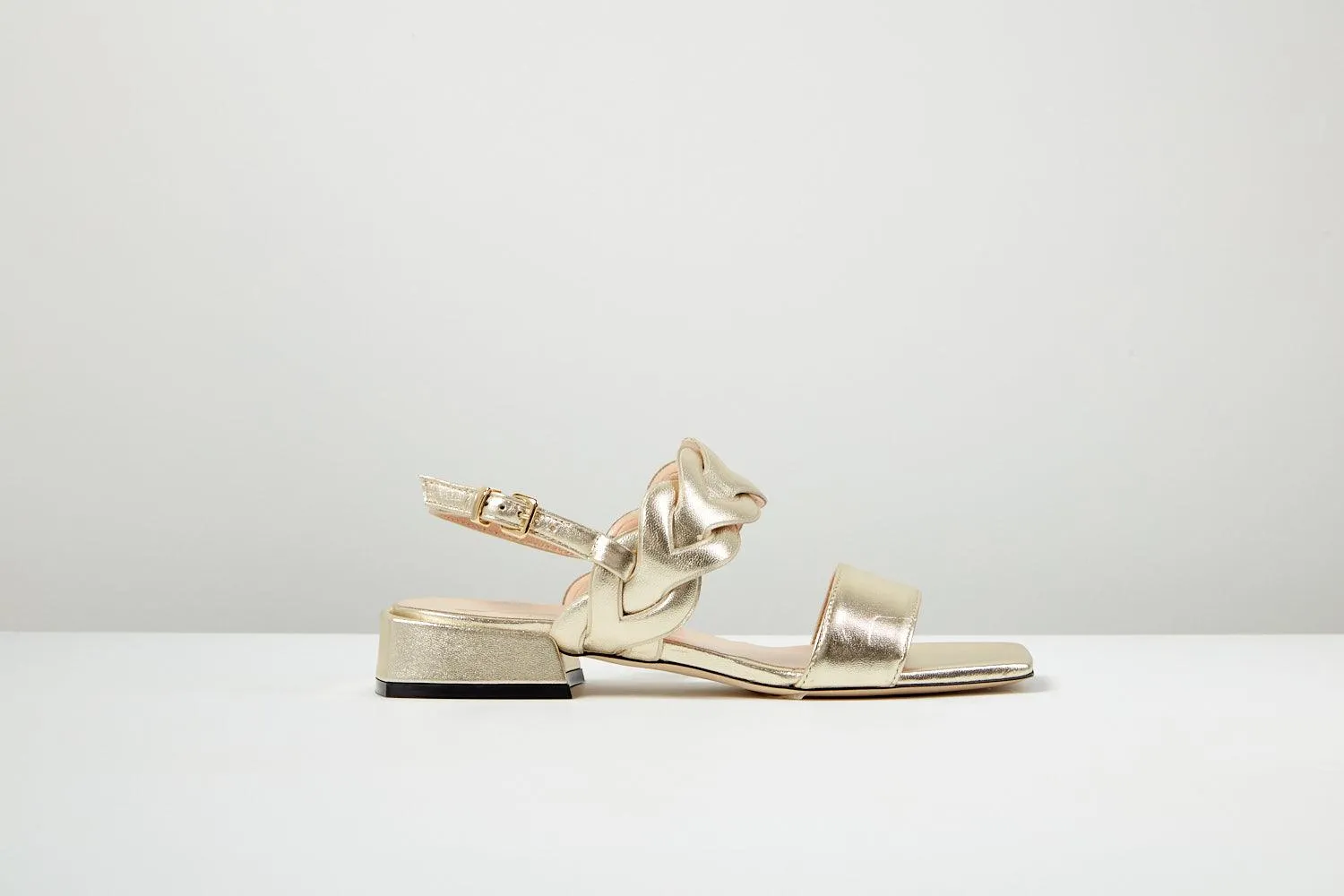 Ilaria soft gold flat sandal