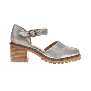 Lock and Key Metallic Round Toe Mary Jane Block Heel Pumps