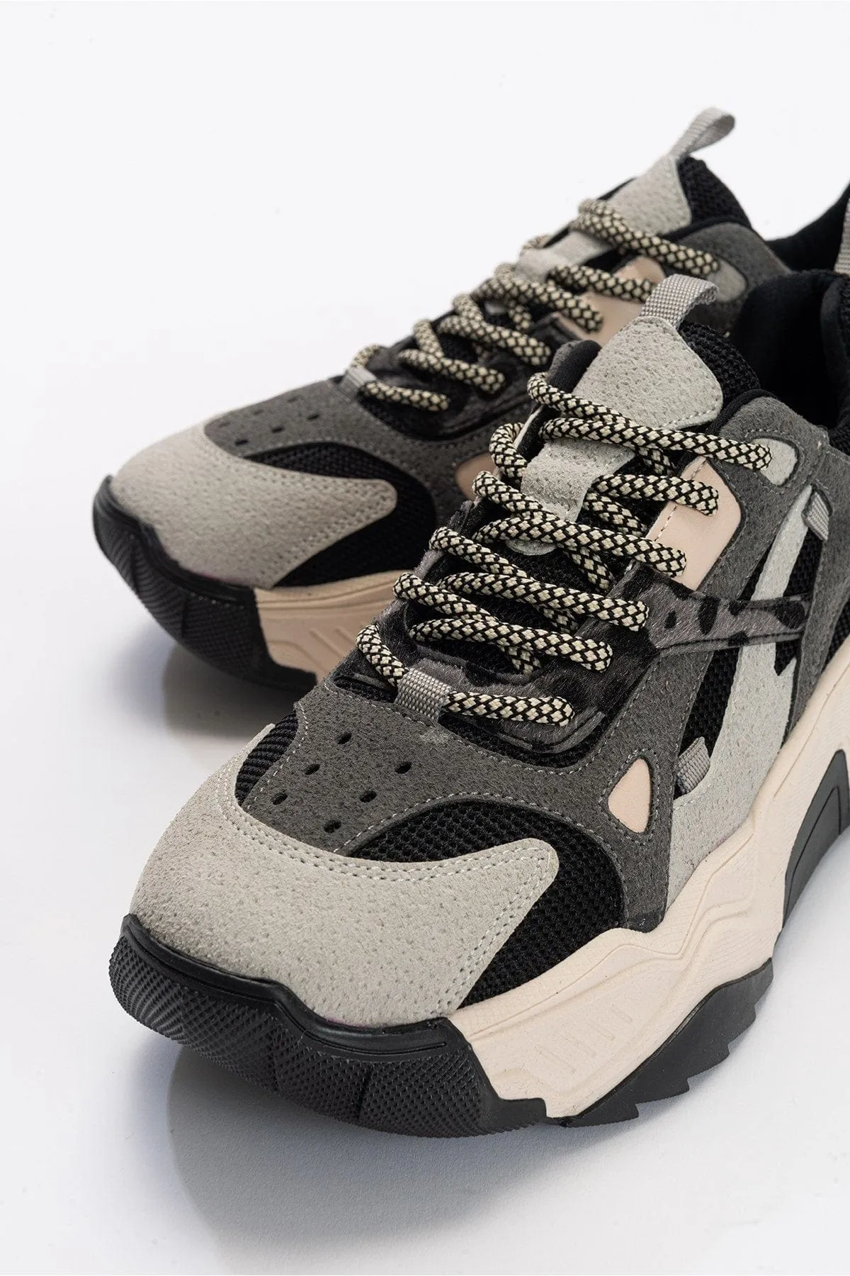 Loretta Vegan Leather Platform Sneakers | Black & Grey