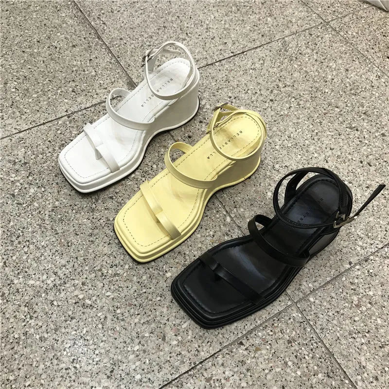 LUXE SEVEN DESIGN WIDE FIT TOE LOOP WEDGES