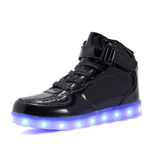 Momoa Unisex Kids' Lighted Sneaker