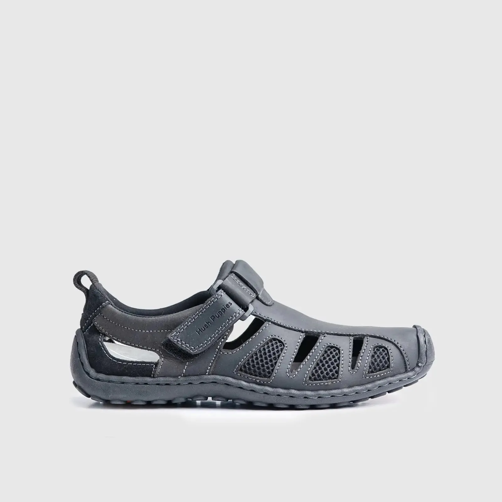 Nebula Fisherman Sandal Black