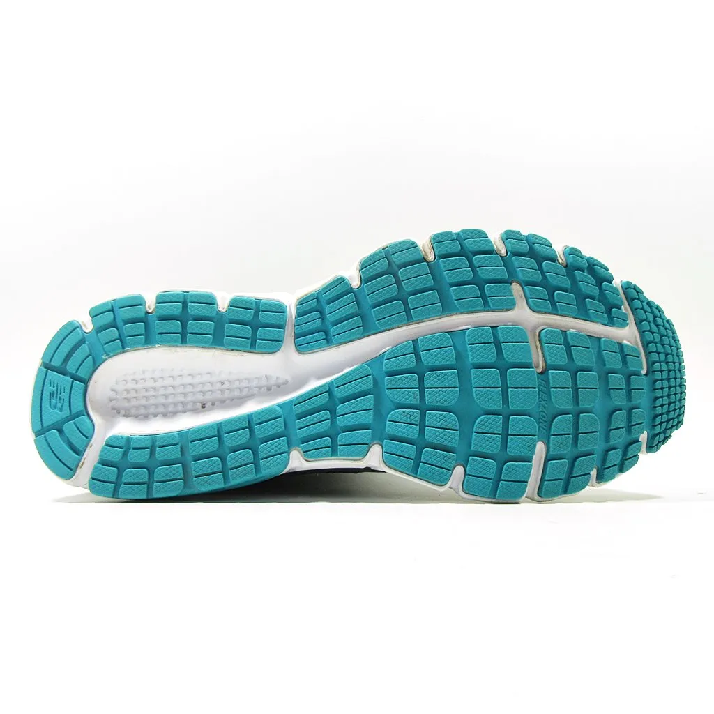 NEW BALANCE Support Area
