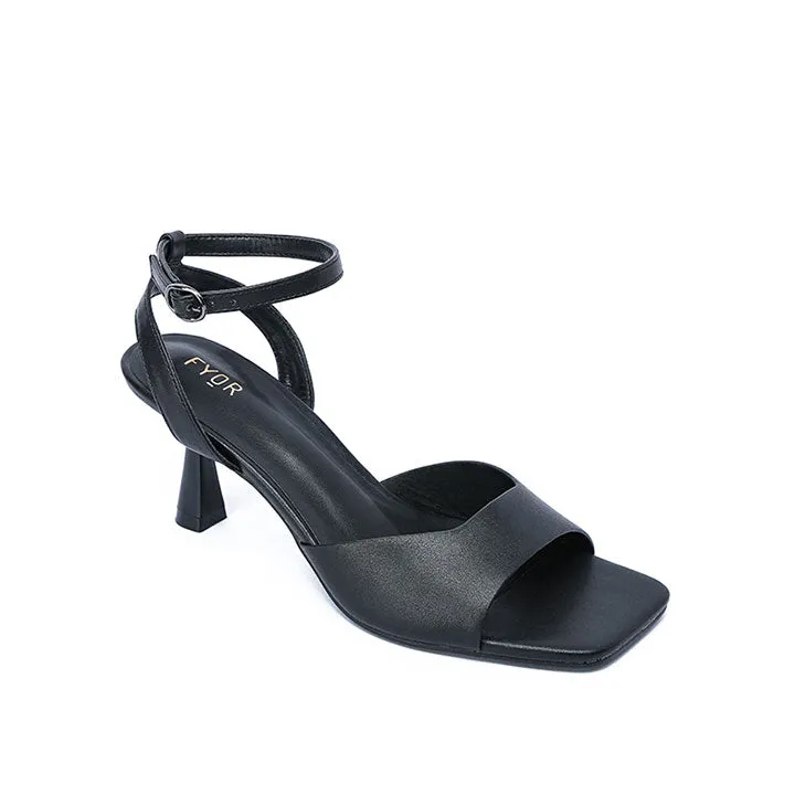 Office Perfect Mules HL 212