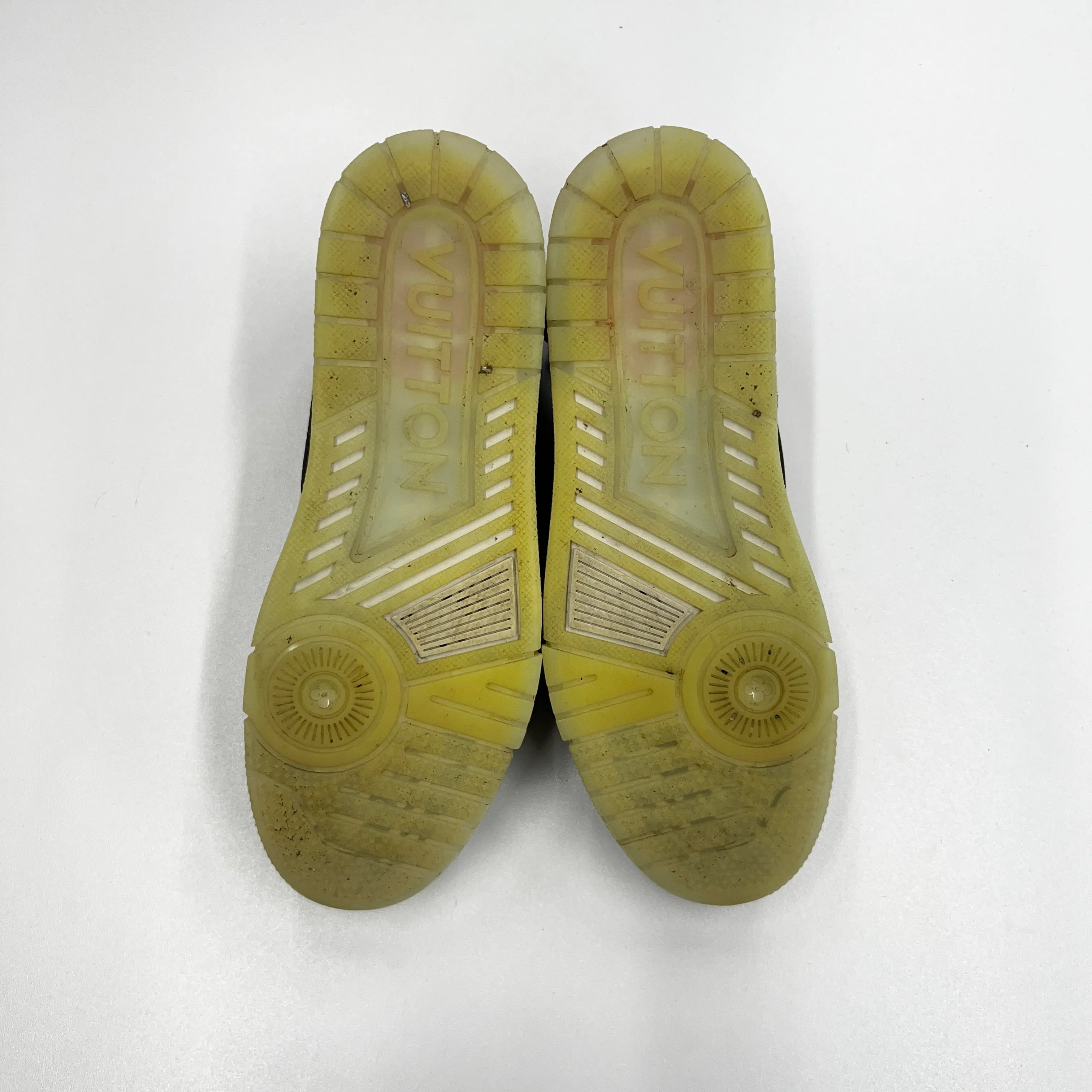 PRE-LOVED - LOUIS VUITTON MONOGRAM TRAINER BROWN