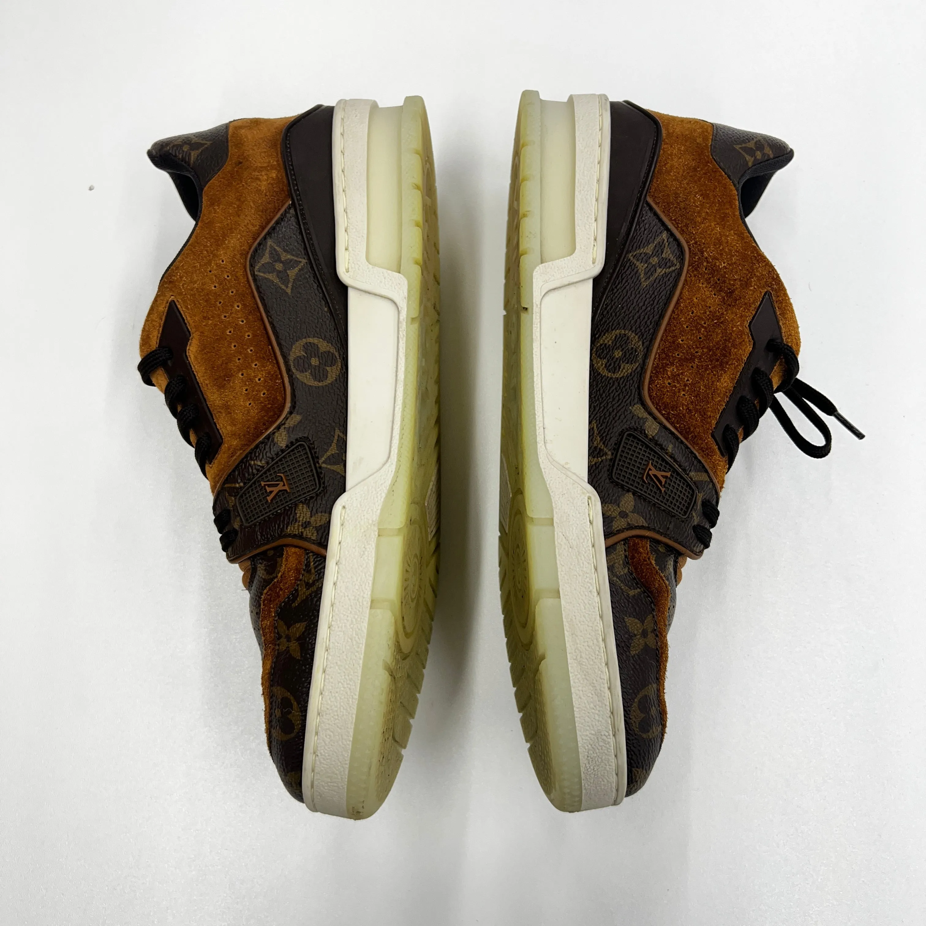 PRE-LOVED - LOUIS VUITTON MONOGRAM TRAINER BROWN