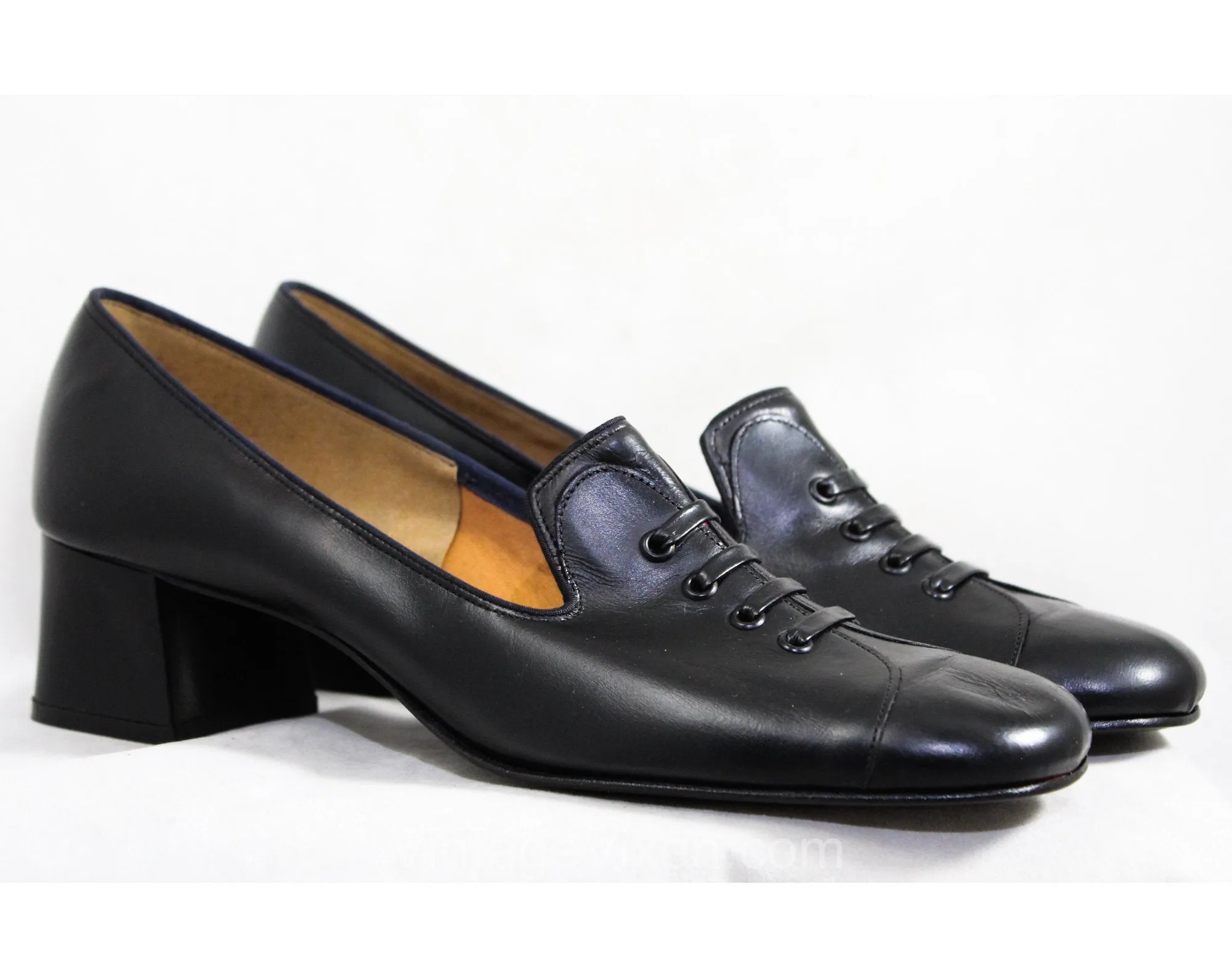 Size 8.5 Shoes - Black Leather 1960s Pumps with Storybook Lace-Up - Classic 50s 60s Fairytale Heels - NOS Deadstock - Size 8 1/2 AA Narrow