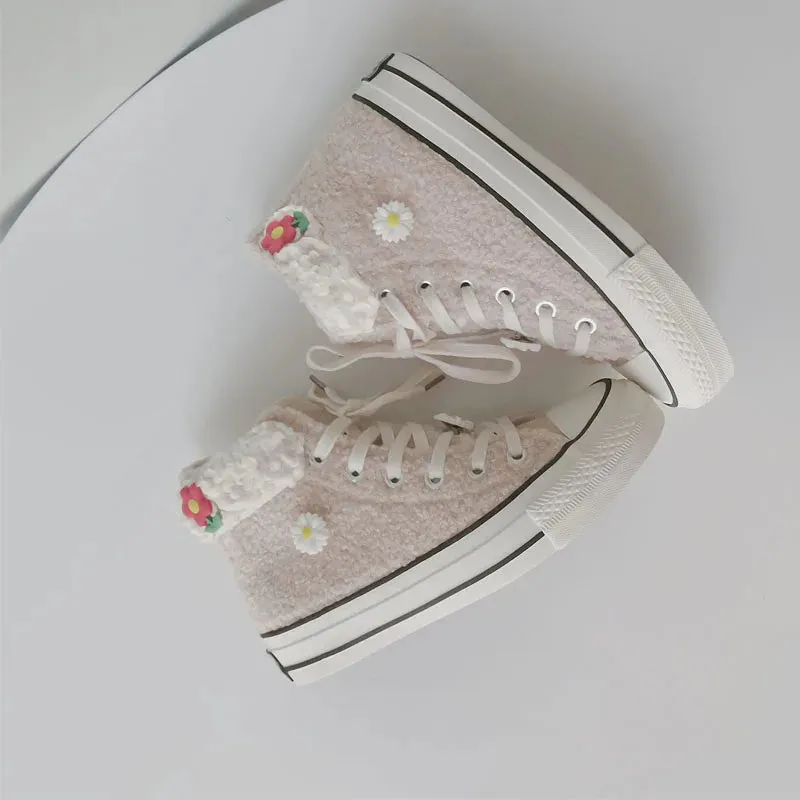 Sohiwoo Cute furry shoes plus velvet canvas shoes for women winter little daisy shoes Winter kawaii girl sweet lolita shoes vintage